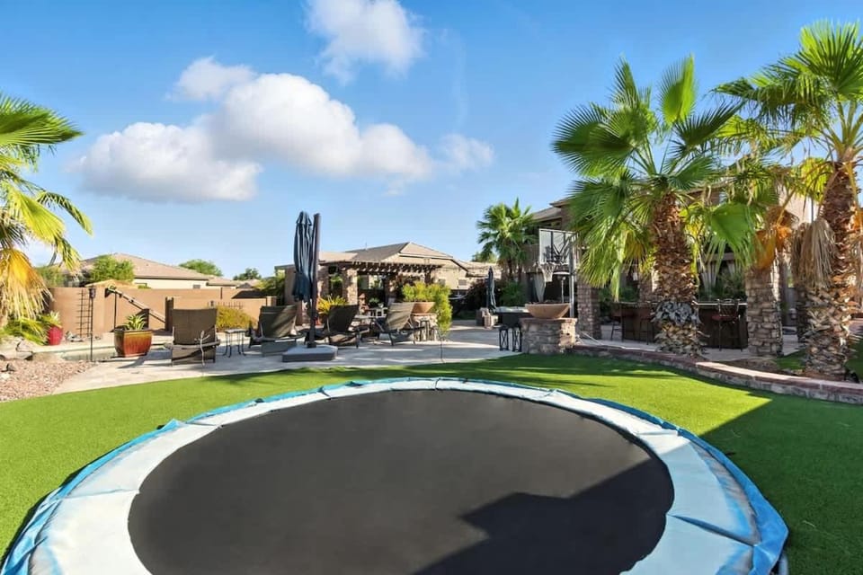 Estrella-Resort Style Pool&Yard-Estrella Mountain House in Goodyear