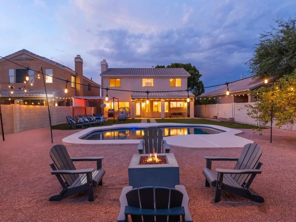 Birdie-Private Pool & BBQ-4 Mins TPC Scottsdale House in Scottsdale