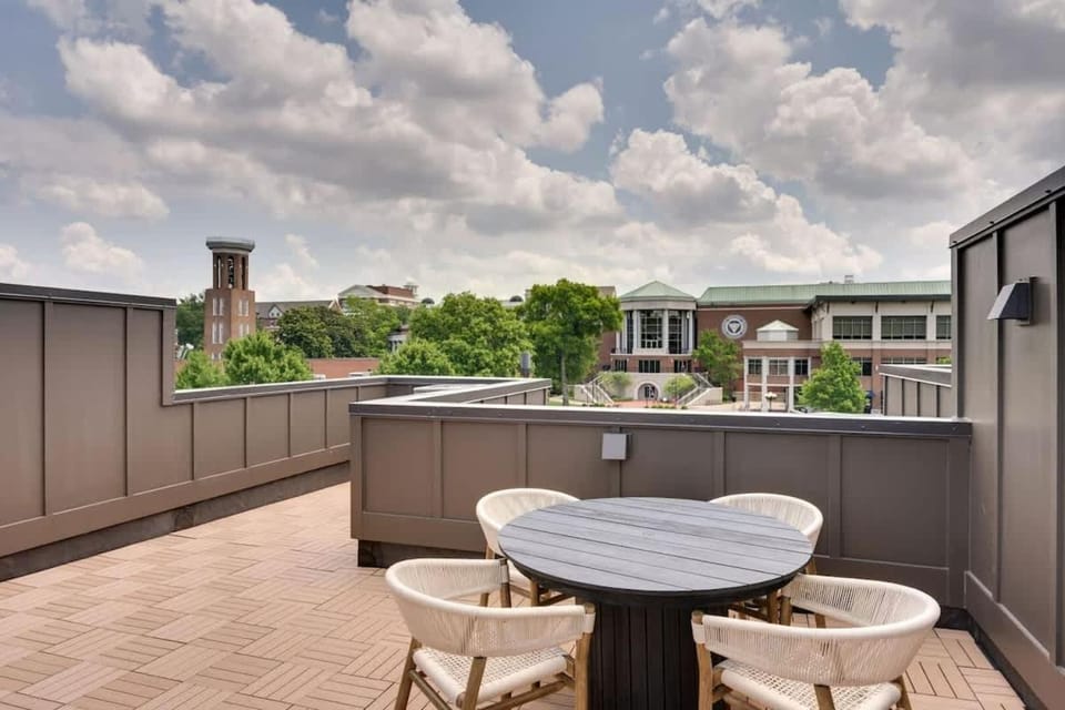 Eclipse - Ultra High End Finishes - Rooftop Patio House in Nashville