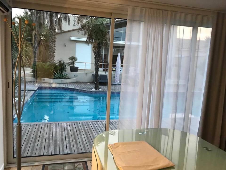 Appartement cosy avec piscine partagée House in Perpignan
