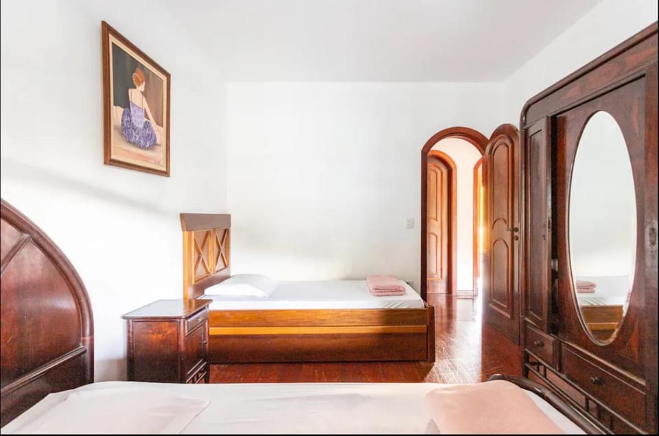 Casa agradável no centro de Miguel Pereira House in Miguel Pereira