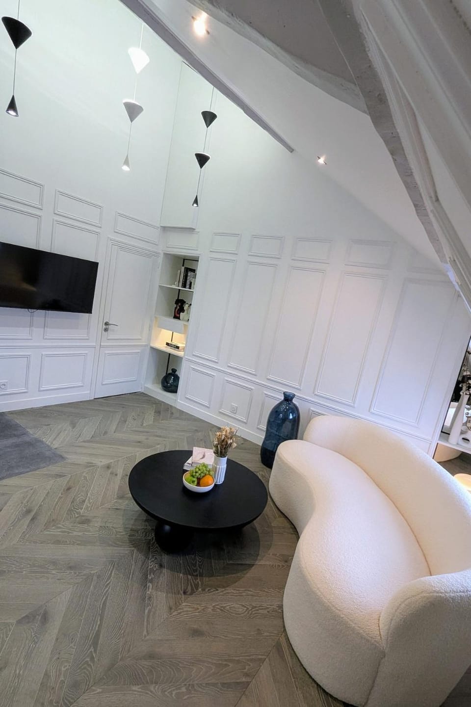 TV and multimedia, Living room, Seating area