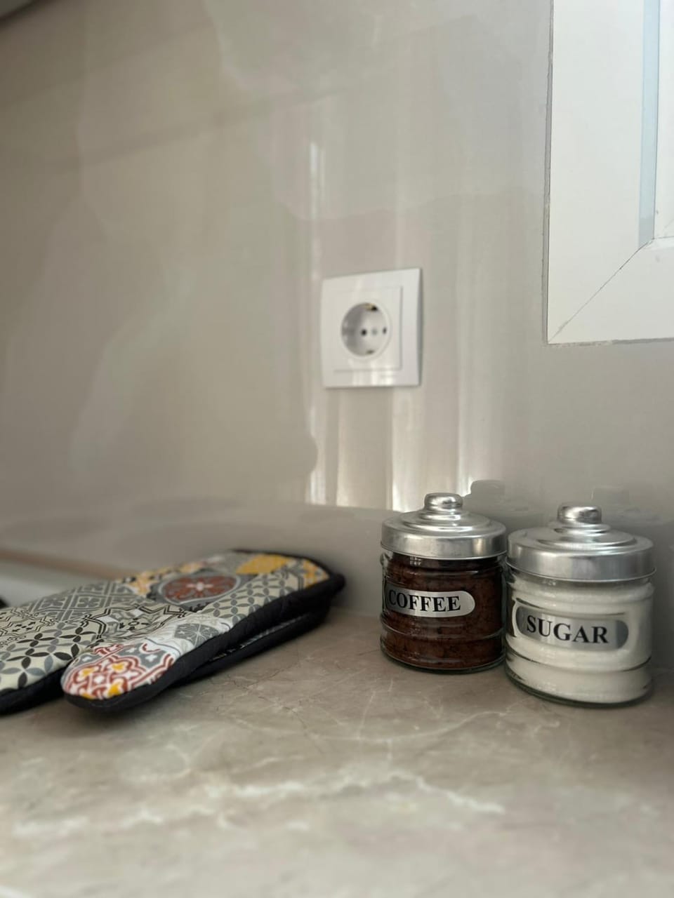 Kitchen or kitchenette, Food