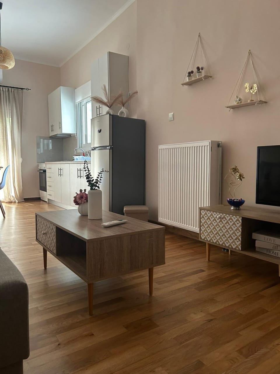 Communal lounge/ TV room, Seating area
