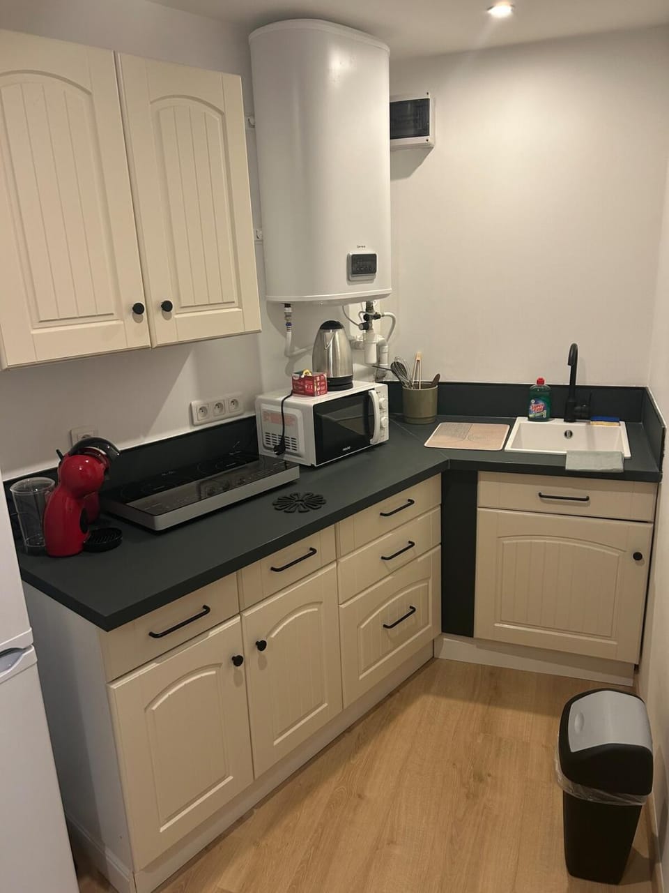 Dépendance au calme avec terrasse Apartment in Flayosc