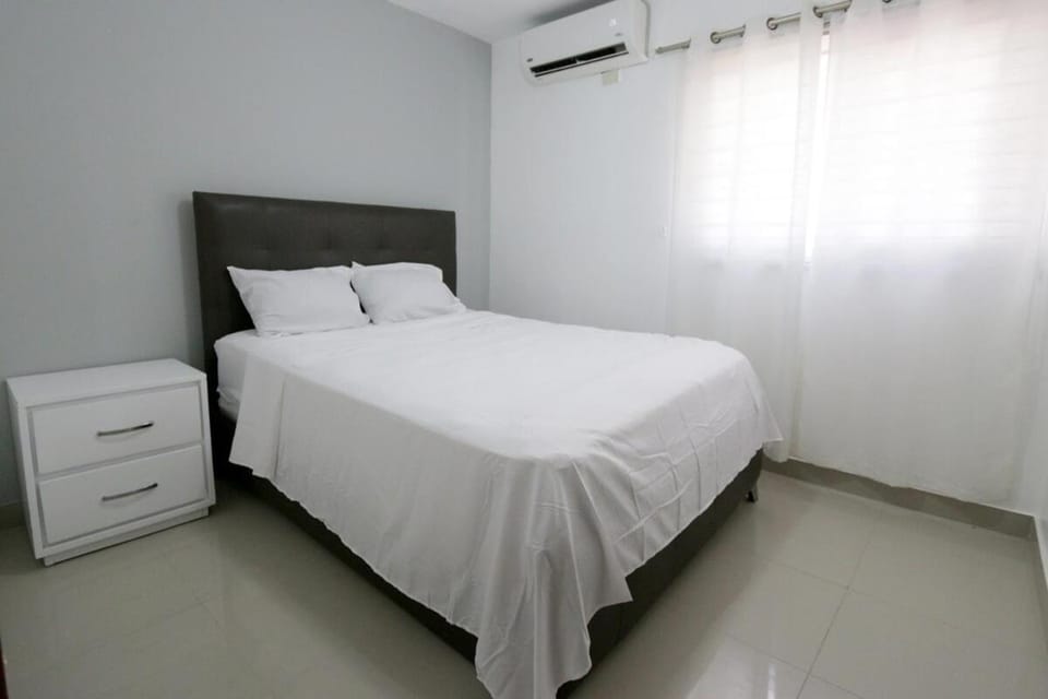 Lujoso Pent-house en el Residencial Mediterráneo Apartment in Santiago de los Caballeros