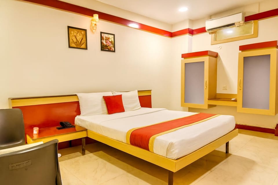 Bed, wardrobe