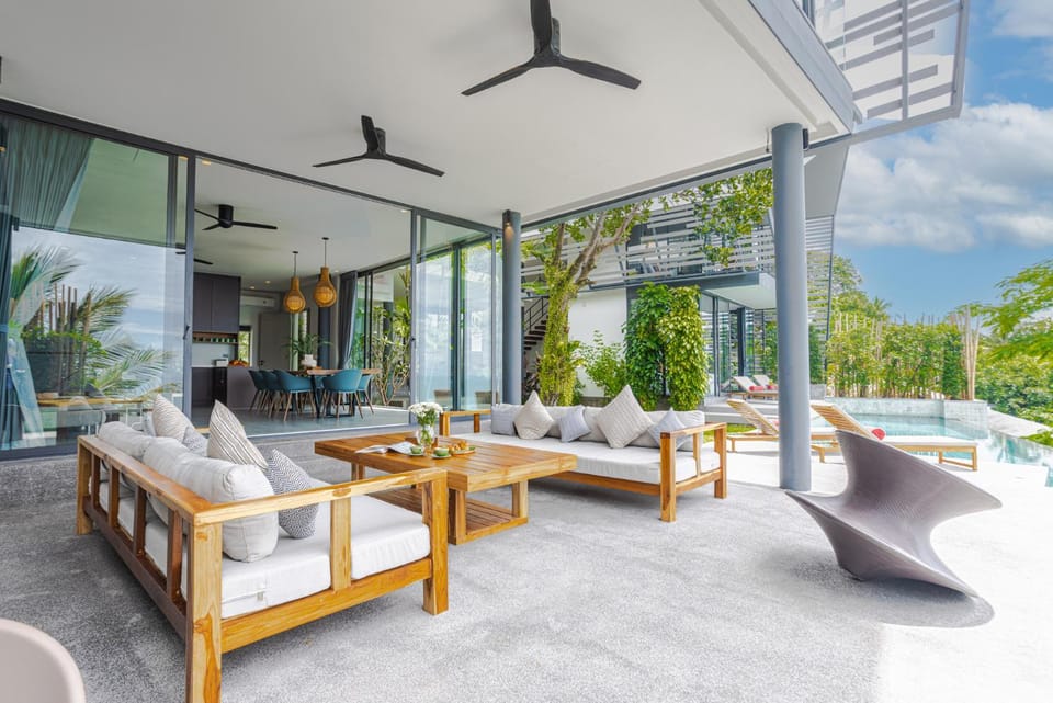 Patio, Day, Natural landscape, View (from property/room), Balcony/Terrace, Living room, Seating area, Pool view, Swimming pool, sunbed