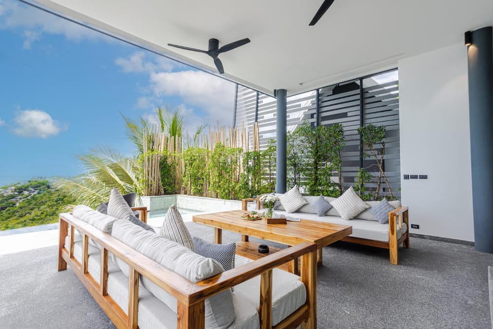Patio, Day, Natural landscape, View (from property/room), Balcony/Terrace, Living room, Seating area, sunbed