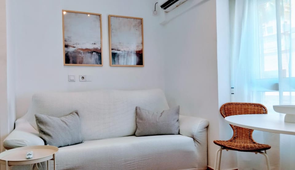 Dining area, air conditioner