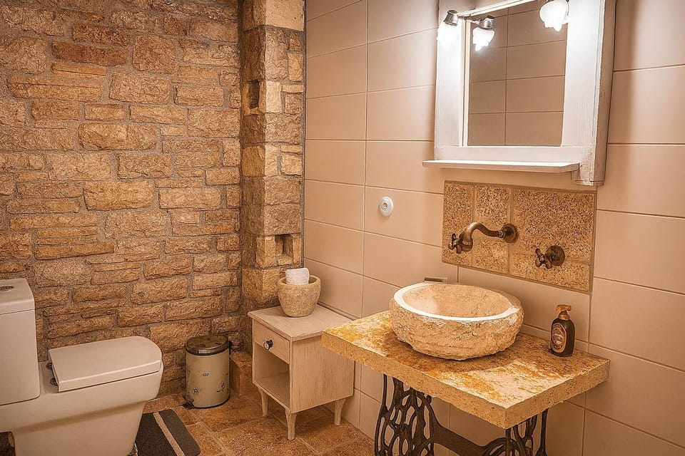 Toilet, Bathroom