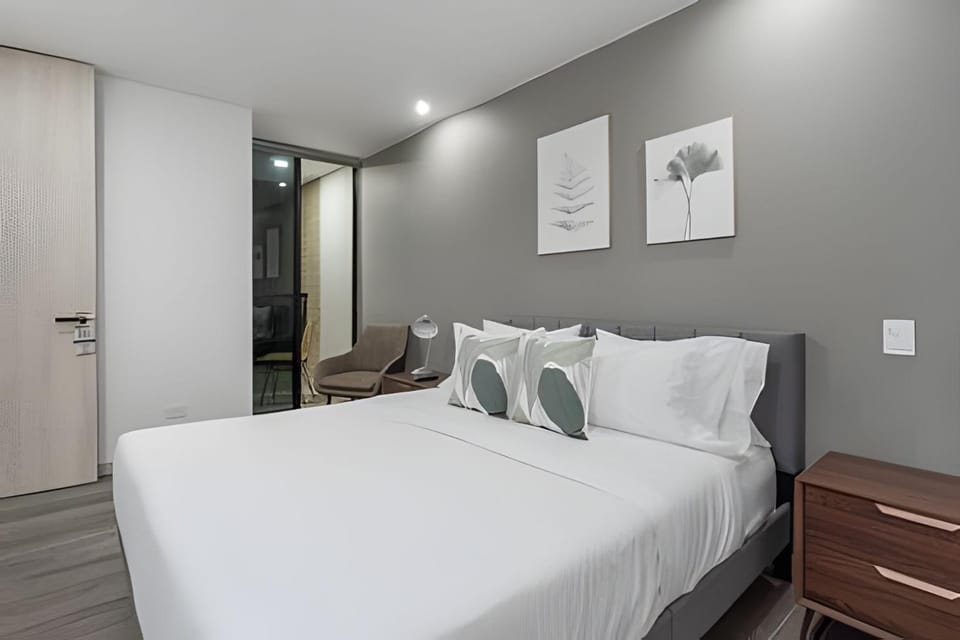 Class 48 2303- High-Class Loft w/ Priv balcony Apartment in Sabaneta
