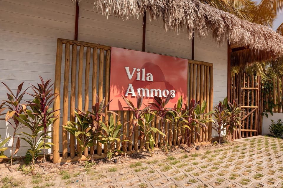 Facade/entrance, Parking