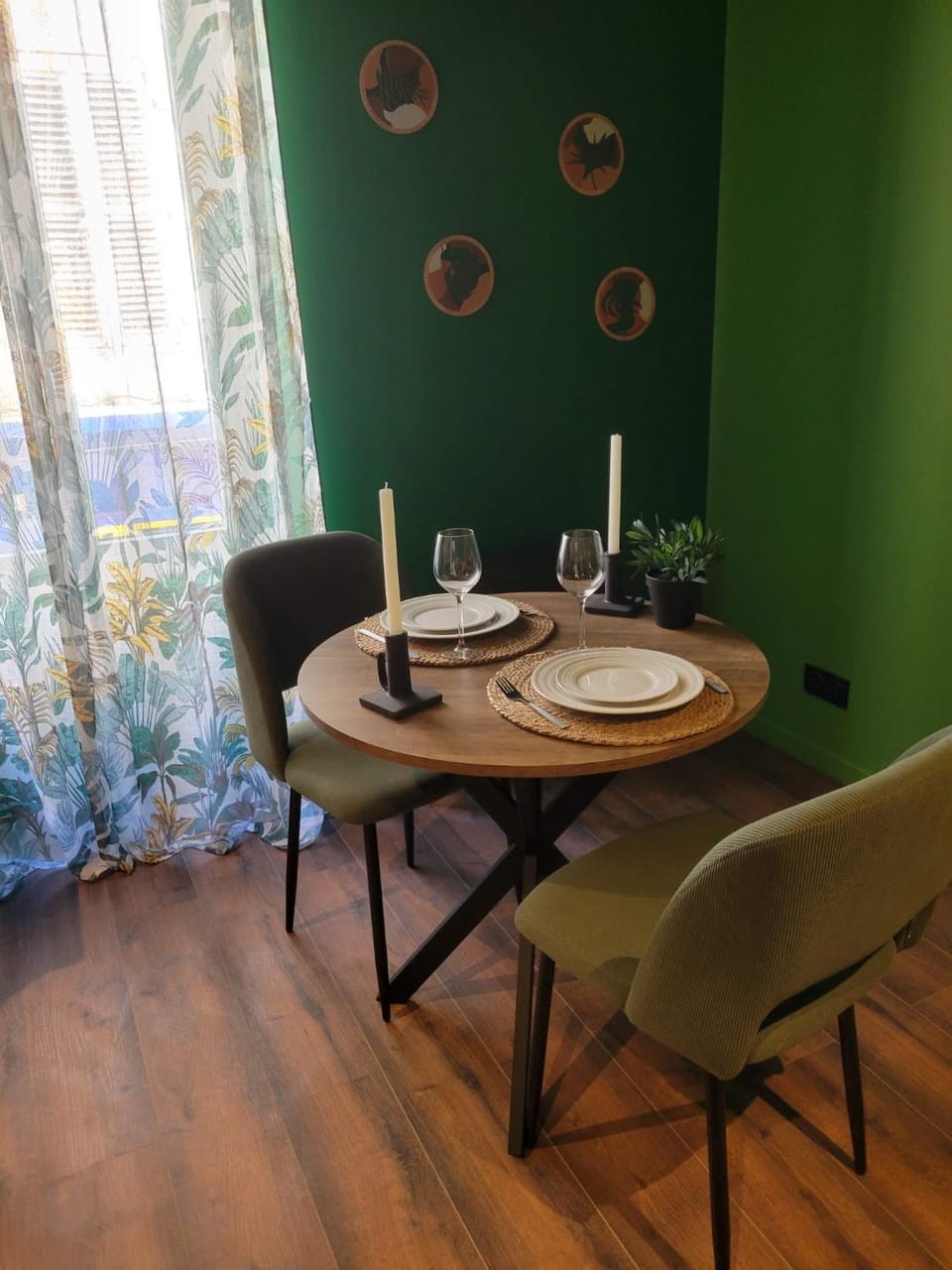 Évasion Sauvage Love Room Love hotel in Provence-Alpes-Côte d'Azur