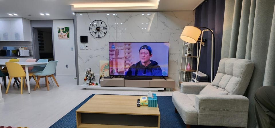 Love & Travel House Bed and Breakfast in Seoul