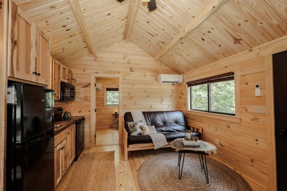 PineHaus - Brand New Log Cabin at Harvard Brook Cabin in Woodstock