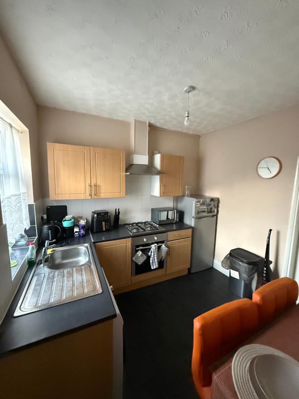 Cosy Room Near Train & Hospital Bed and Breakfast in Burton upon Trent