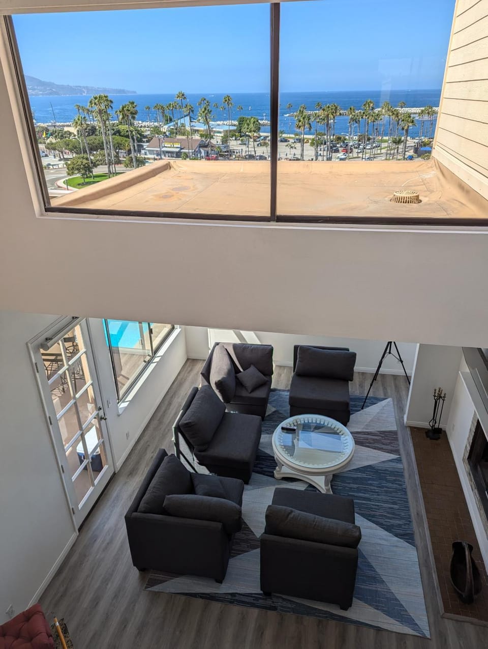 31 night required rental Waterfront penthouse 180 ocean view House in Redondo Beach