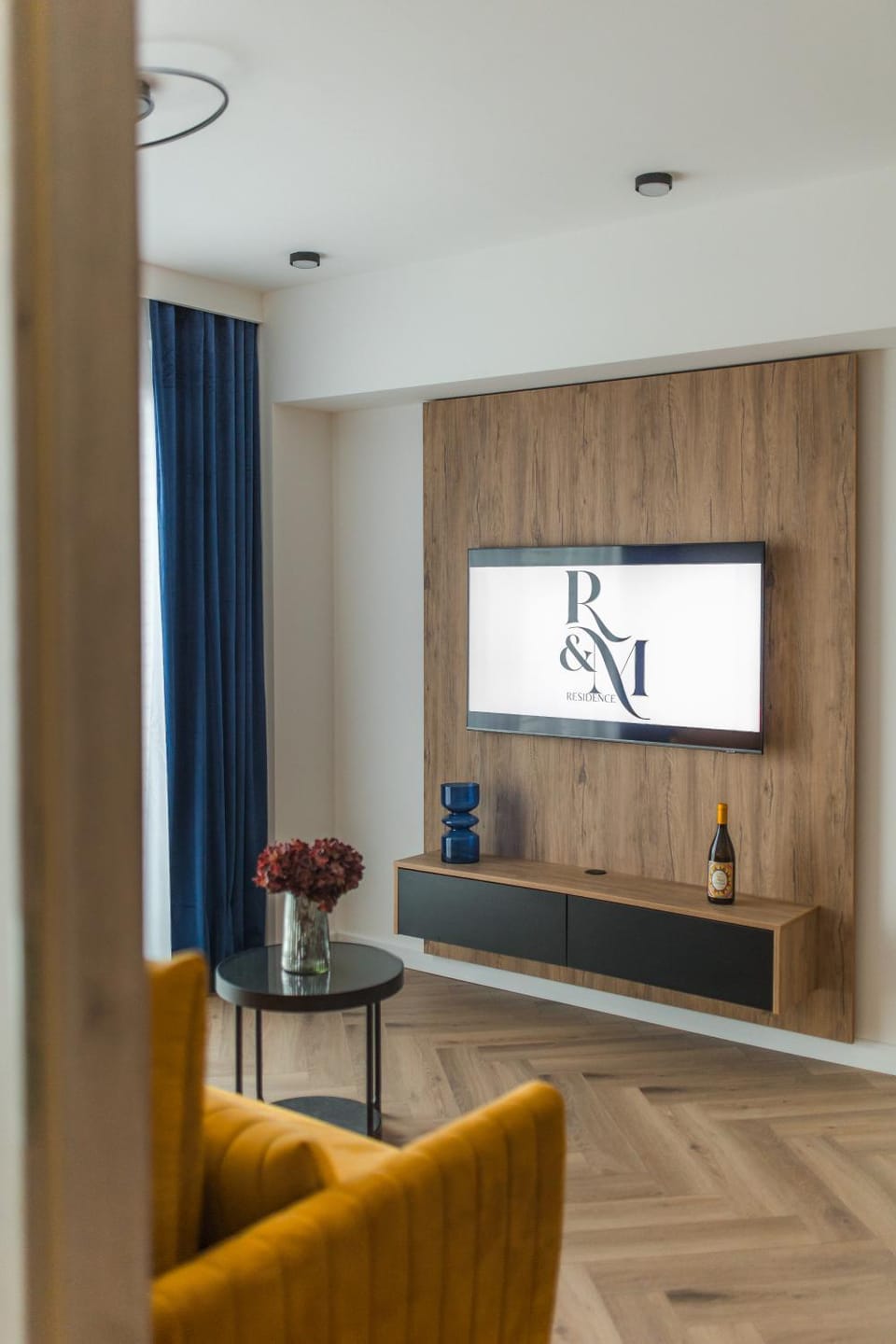 TV and multimedia, Living room