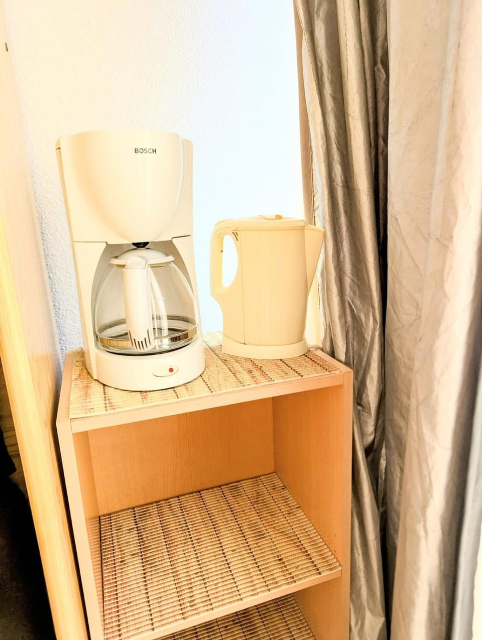 Cocoon sur le port de Gruissan, parking & piscine Apartment in Gruissan