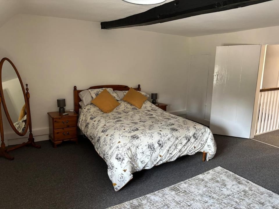 Horseshoe Cottage Edwinstowe House in Bassetlaw District
