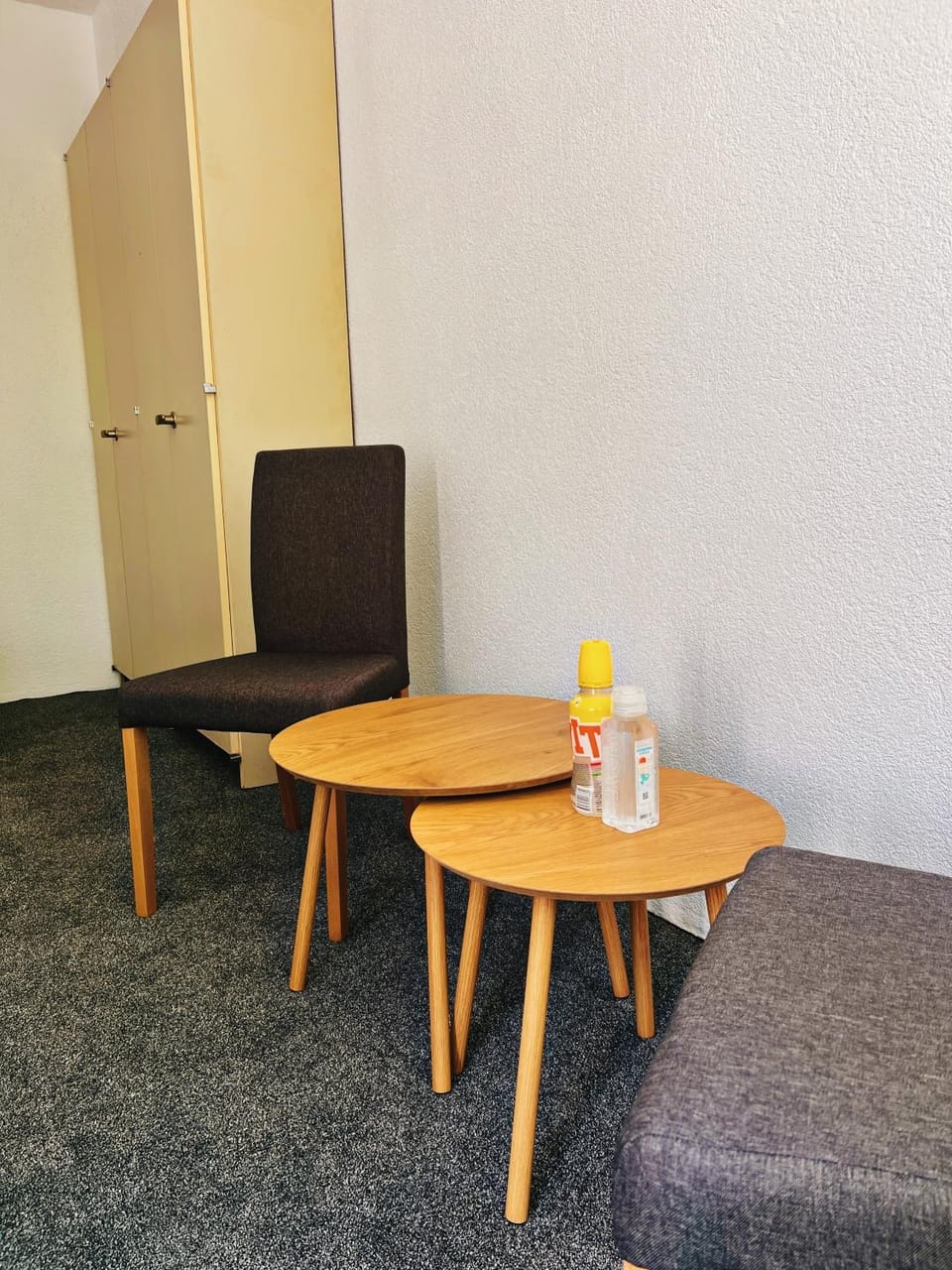 Seating area, Bedroom