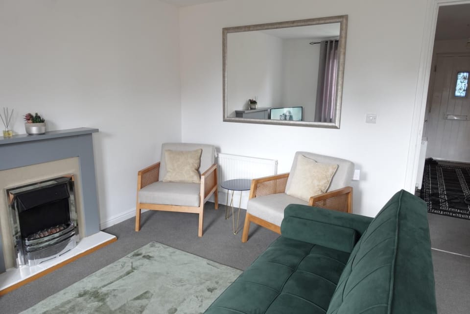 TV and multimedia, Seating area