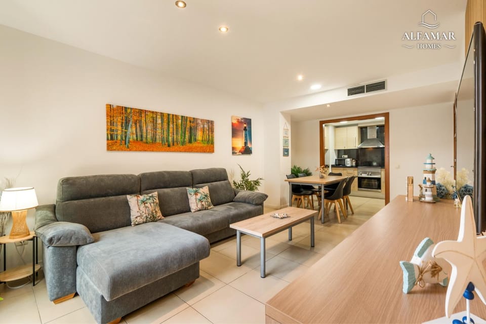 Zen Suite - Modern Apartment with Parking & Swimming Pool Apartment in Lloret de Mar