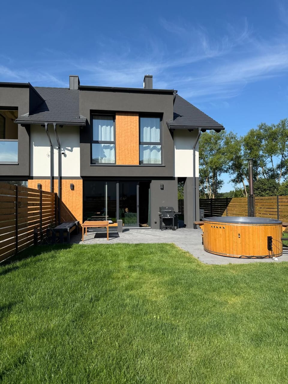 Property building, Garden