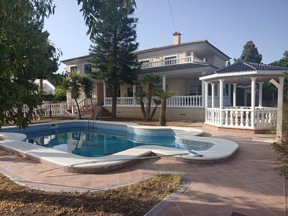 Casa abedul House in Alacantí