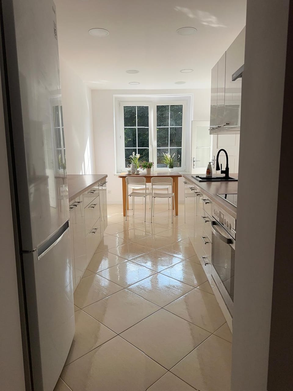 Chrobrego 10 Apartment in Lower Silesian Voivodeship