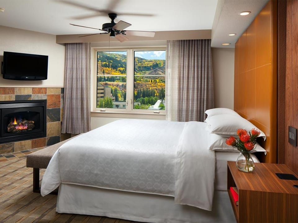 Sheraton Mountain Vista 2BR Apartment with Resort Access House in Avon