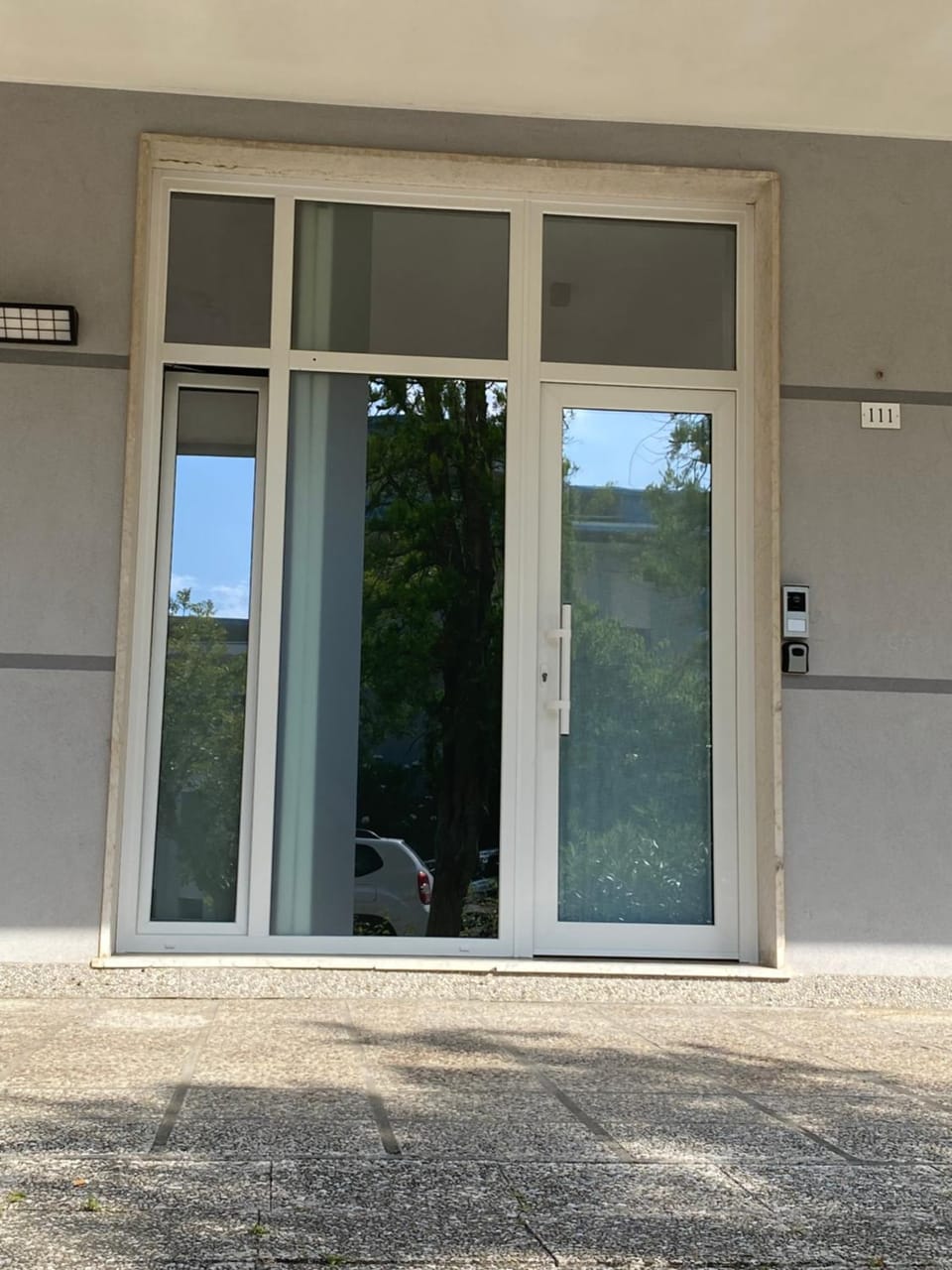 Property building, Facade/entrance