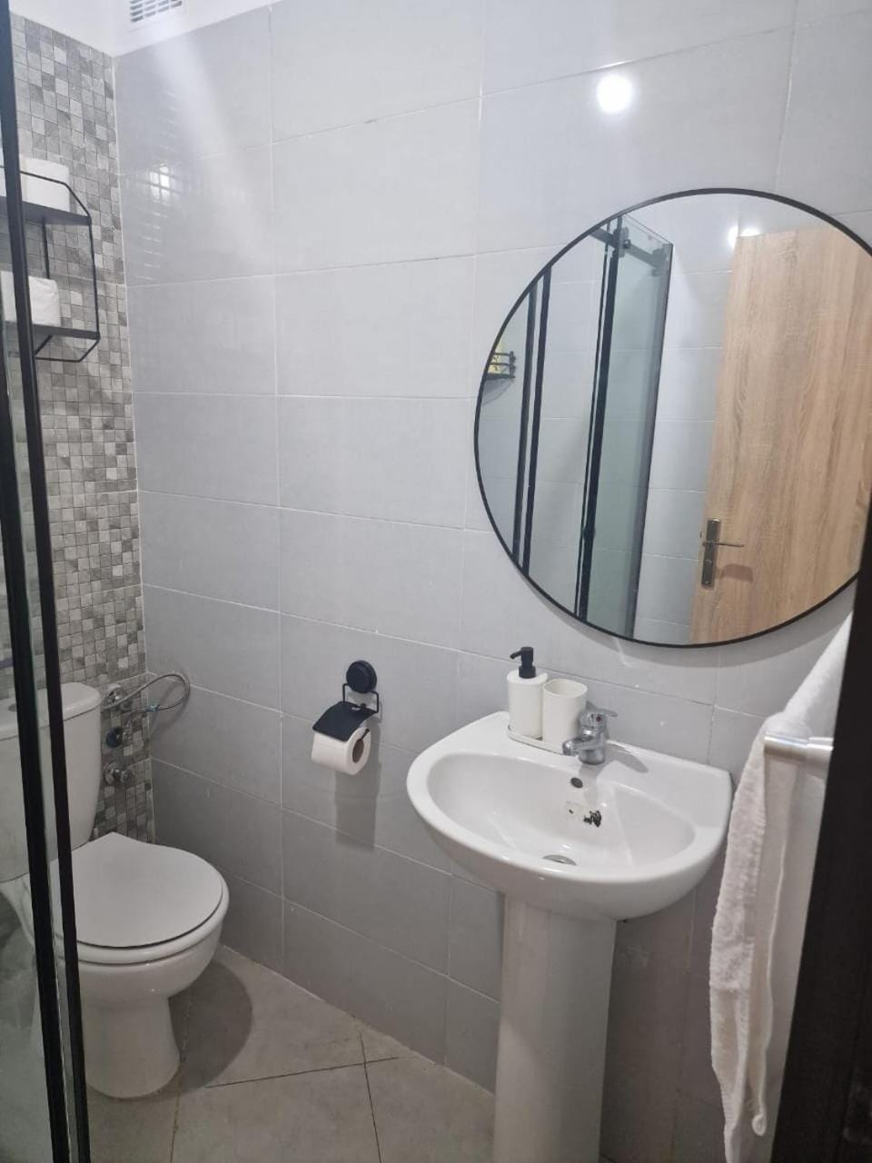 Toilet, Bathroom