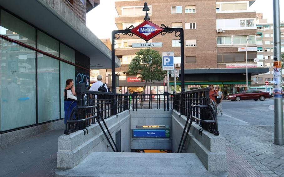 Junto al Paseo de la Castellana y Bernabéu, 6 pax Apartment in Madrid
