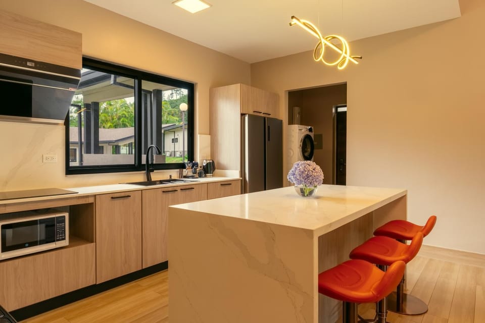 laundry, kitchen