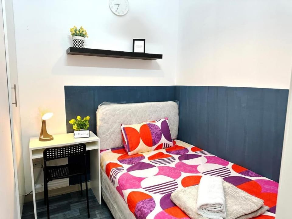 Magnificent Partition Room in Barsha Heights Tecom Vacation rental in Dubai