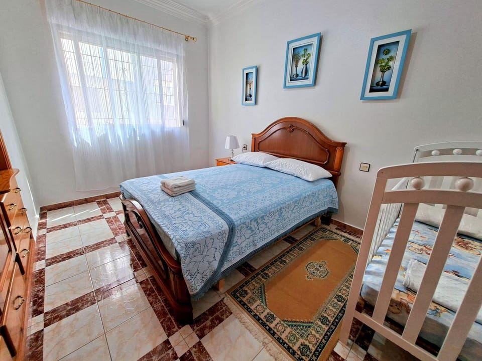 Bed, Photo of the whole room, Bedroom, cot, wardrobe
