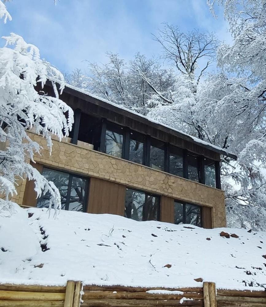 RentUp - Casa de diseno ideal para grupos con vista a la Cordillera de Los Andes House in Neuquén Province, Argentina