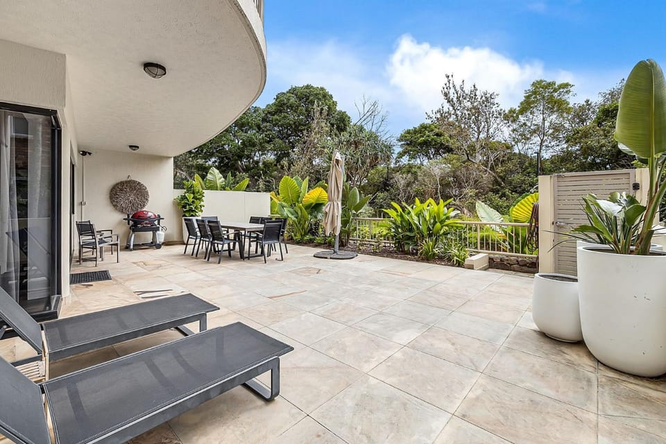 Luxurious 3 bedroom apartrment in Mirra Chana on Parkyn Parade Apartment in Sunshine Coast