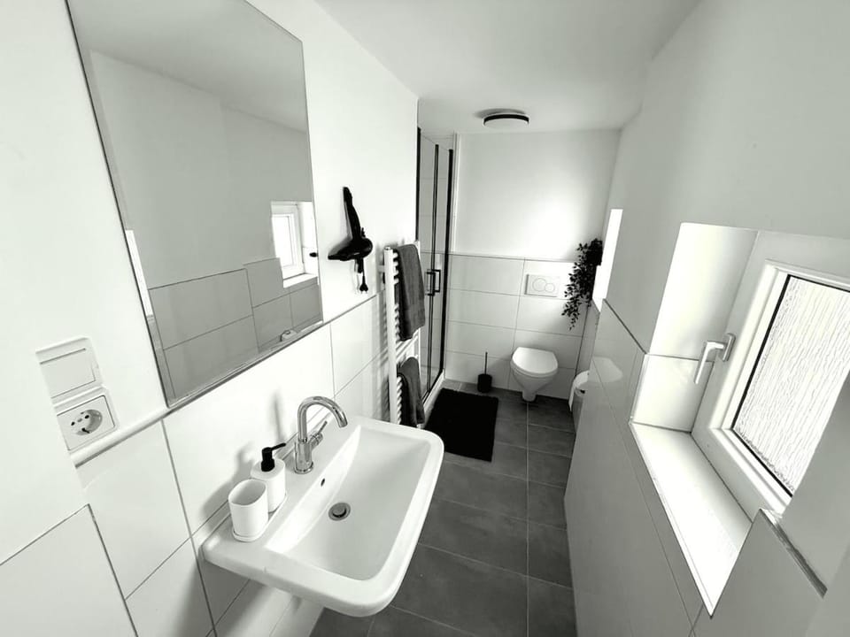 Toilet, Bathroom