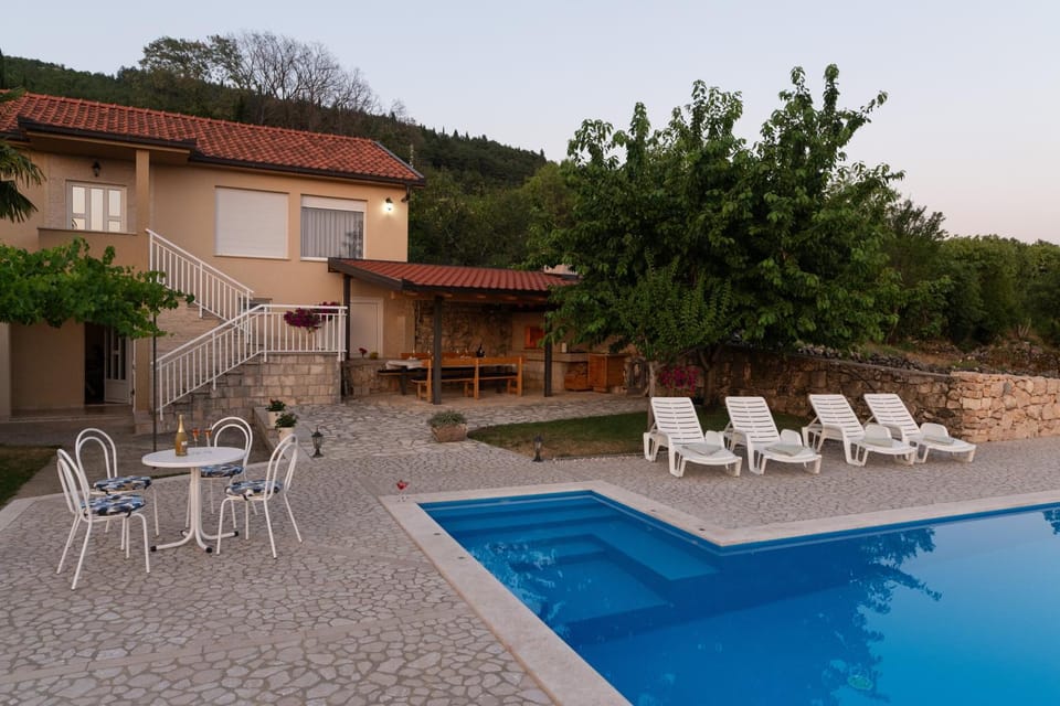 Property building, Patio