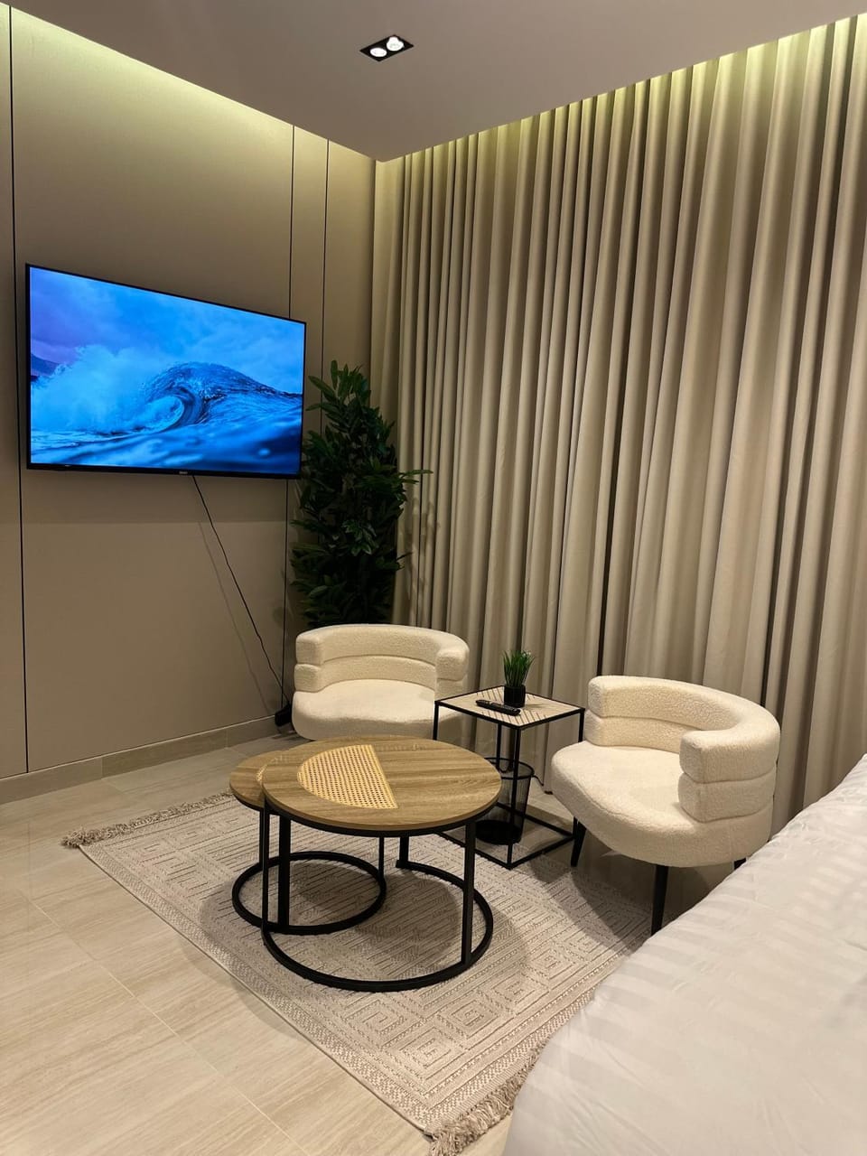 TV and multimedia, Living room, Photo of the whole room, Seating area