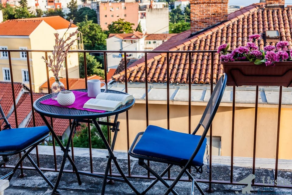Patio, Day, View (from property/room), Balcony/Terrace