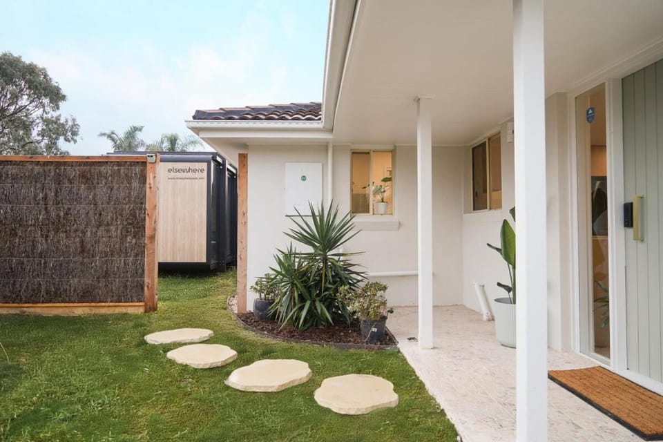 Capel Sound Beach House Steps to Sand House in Melbourne
