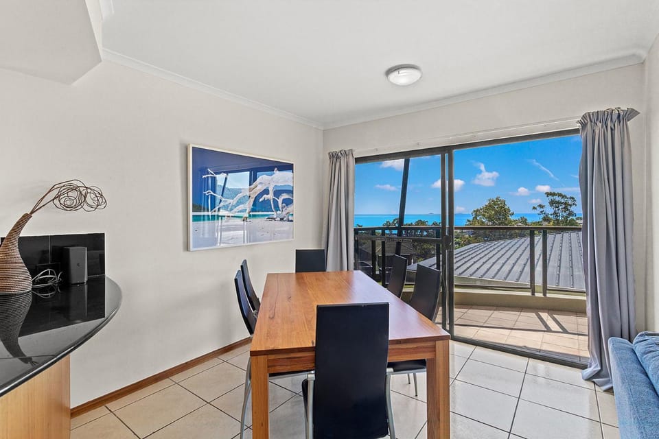 Dining area, Sea view