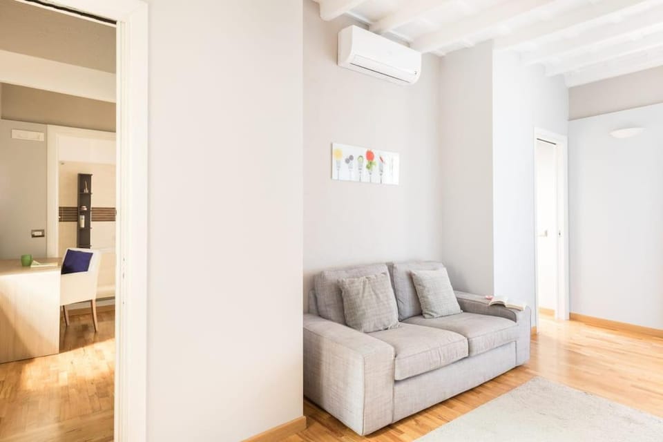 Spanish Steps House Vittoria Apartment in Rome