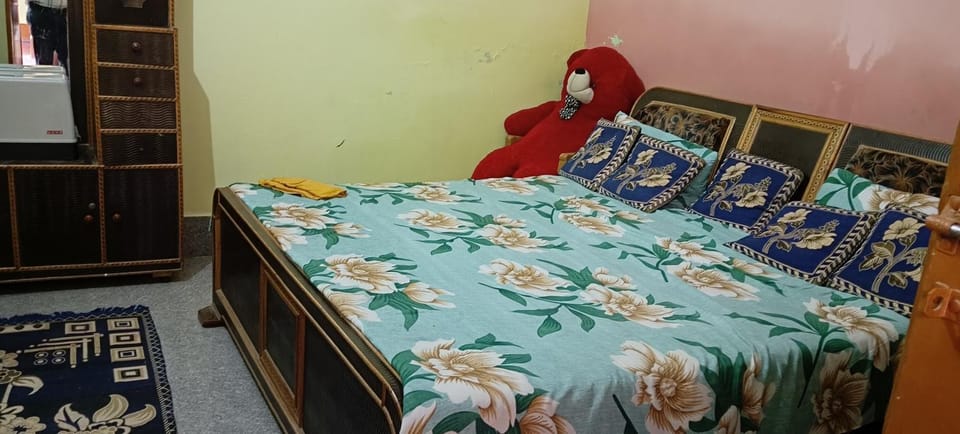 Agnihotri Homestay Vacation rental in Uttar Pradesh