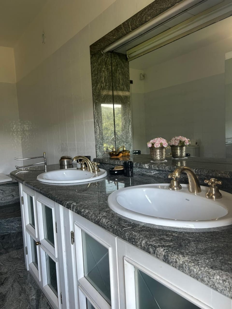 Cascina Ciosse B&B Bed and Breakfast in Liguria