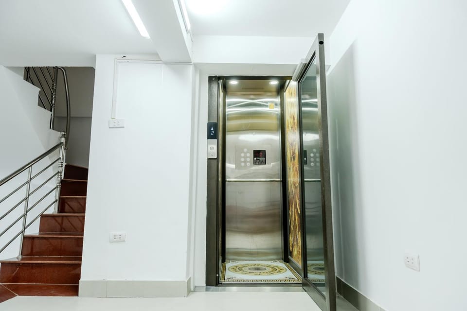elevator